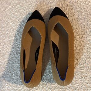 Rothy's Tan Knit Pointed Toe Flats with Black Cap Toe